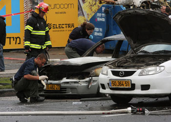  حرب عصابات مستعرة في "اسرائيل": انفجار في تل ابيب يستهدف زعيم احدى العصابات